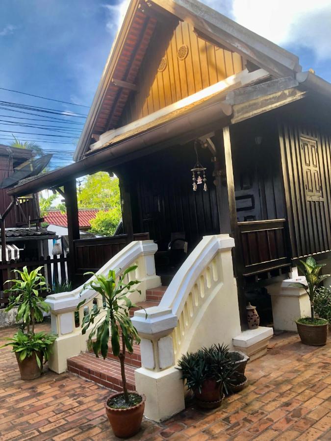 Villa Phathana Boutique Hotel Luang Prabang Exterior photo